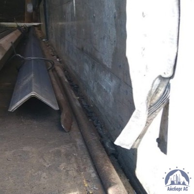 Уголок стальной неравнополочный 200х100х6 мм 09Г2С ГОСТ 8510-93 купить в Филиал в Астане ПКФ "Айсберг АС"