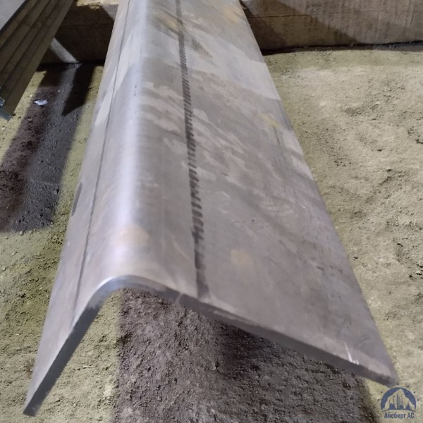 Уголок гнутый неравнополочный 30х20х4 мм ст. 3сп / 3пс ГОСТ 19772-93