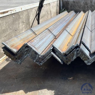 Уголок гнутый равнополочный 100х100х5 мм ст. 3сп / 3пс ГОСТ 19771-93 купить в Астане