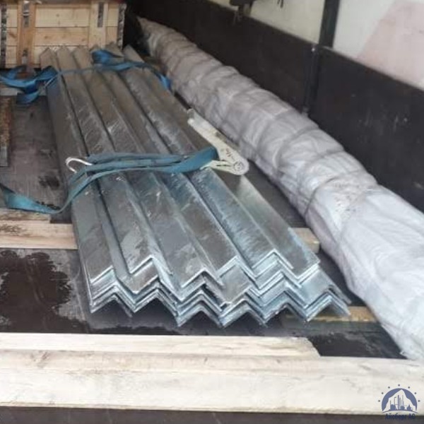 Уголок оцинкованный 90х90х8 мм ГОСТ 9.307-89