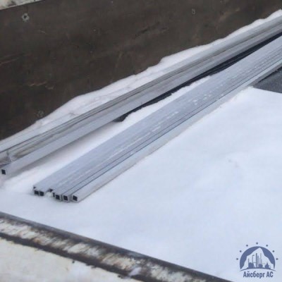 Труба нержавеющая профильная 15х15х1,2 мм шлифованная 08Х18Н10 купить в Астане