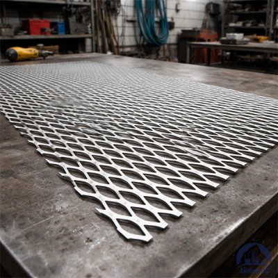 Алюминиевая декоративная просечно-вытяжная сетка 6х30х6,25 мм купить в Астане